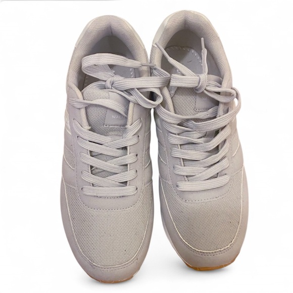 Nautica Men's Light Gray Sneakers - Picture 2 of 3